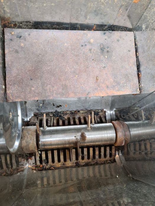 Zdrobitor electric de fructe