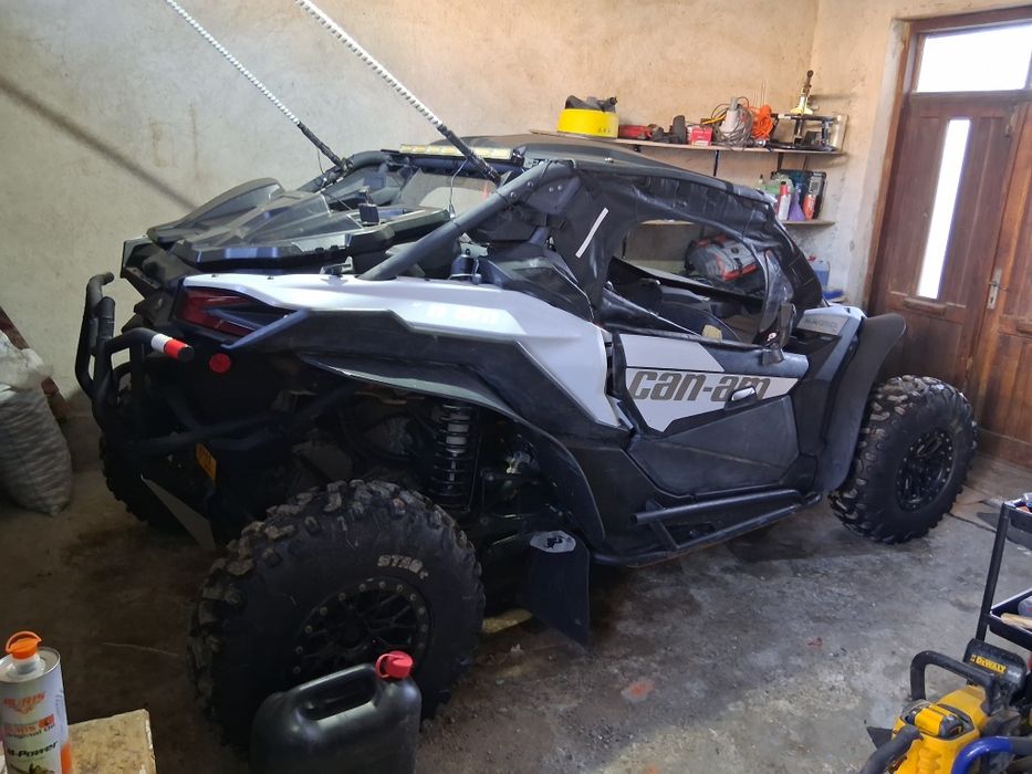 Can am maveric x3
