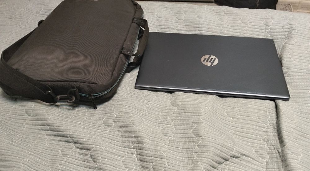 Ноутбук Hp  сатылады
