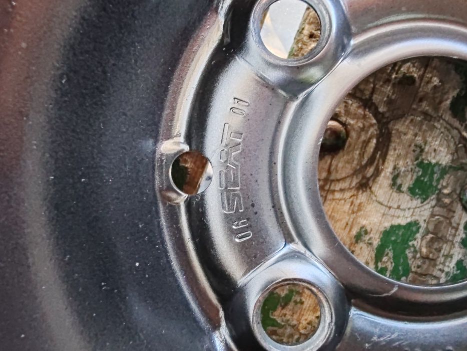 Резервна гума Патерица  VW 105/70/14 michelin