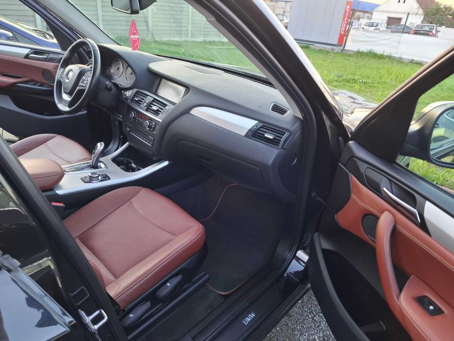 BMW X3,  2.0D , 4X4, AUTOMATA, Dotari aproape FULL