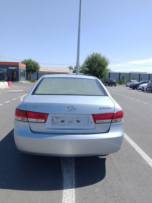 Продается Хундай соната, 2006 года, в поддержанном и хорошем состоянии