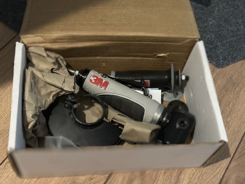 Шлифовальная машина