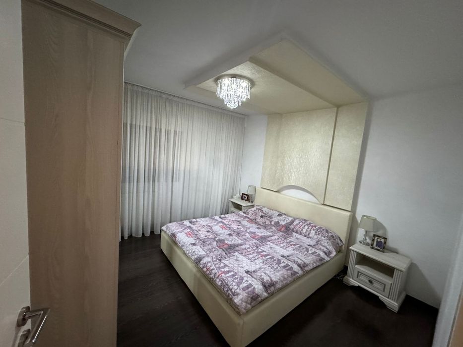 Apartament 3 camere, bloc 2014