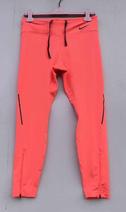 Nike оригинален дамски клин нов жесток коралов електриков цвят М/Л раз