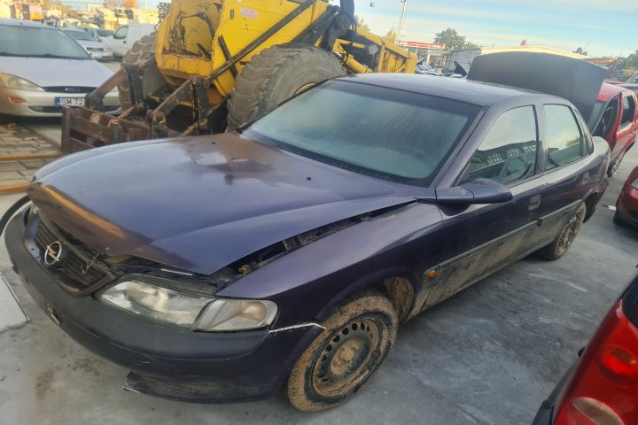 Macara geam fata stanga electrica 0 130 821 654 / 0130821654 Opel Vec