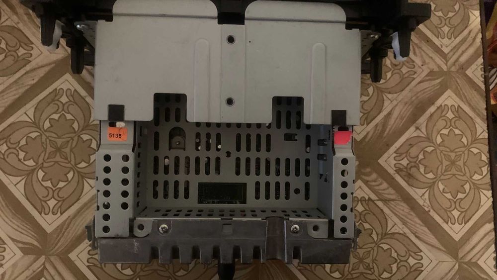 Casetofon radio CD original Mazda