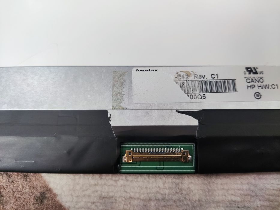 Display laptop full hd diagonala 15.6