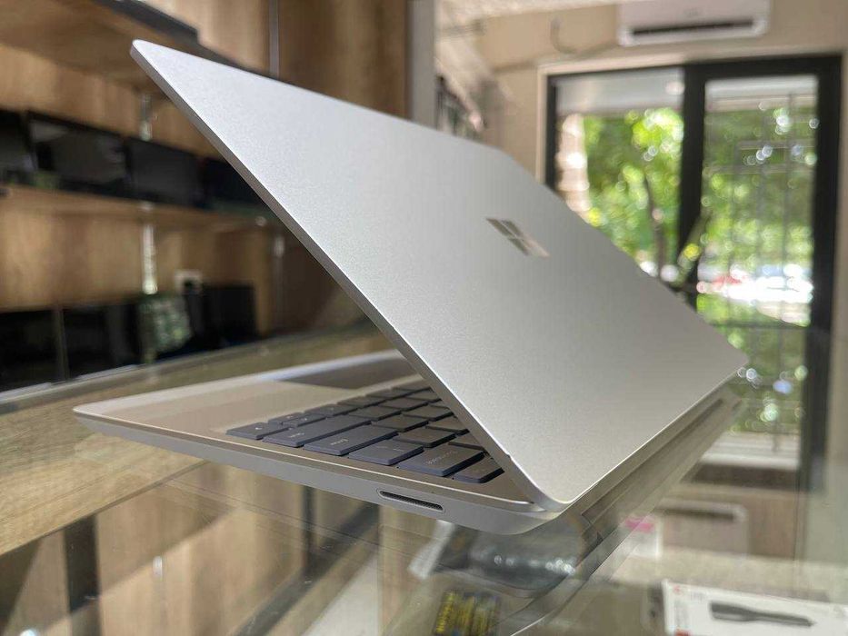 SURFACE LAPTOP GO2 CORE i5-1135G7, 8гб, 256ssd