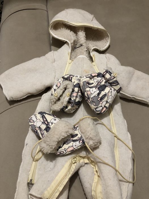 Продам детские вещи