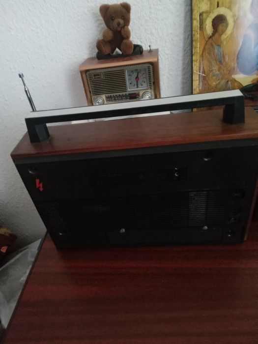 Radio selena functional