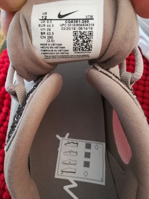 Adidași noi Nike nr 44,5