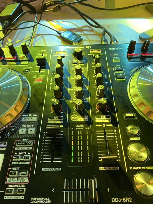 Ddj sr 2 cotroller sotiladi