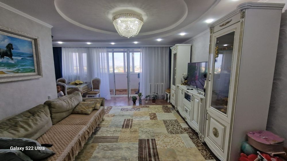 Продам 4 ком.квартиру