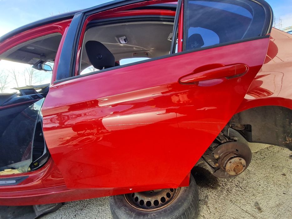 Usa/Portiera Stanga spate BMW F30 rosu Melbourne Red A75