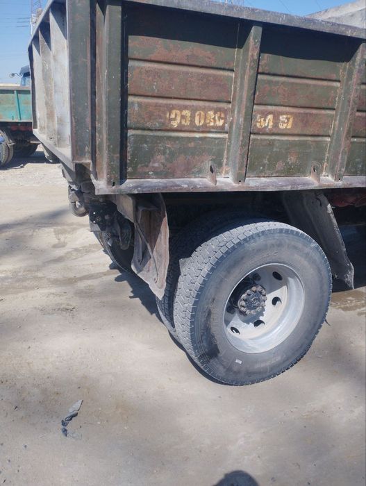 Продается ЗИЛ самосвал