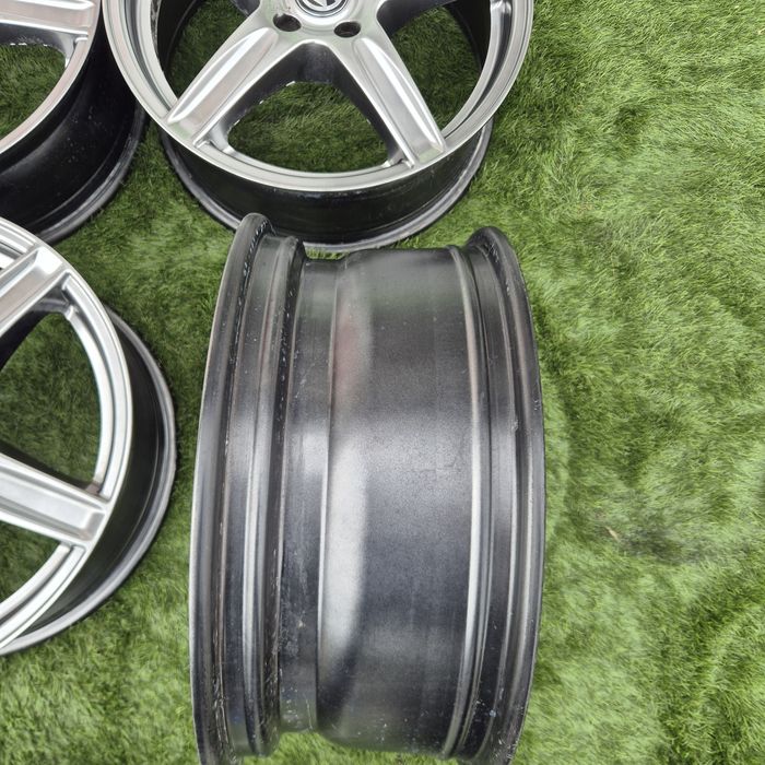 Jante R 17 5x112 Golf, Passat, Tiguan, Sharan,  Caddy