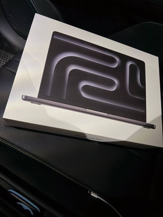 MacBook Pro M5 (24/1TB)