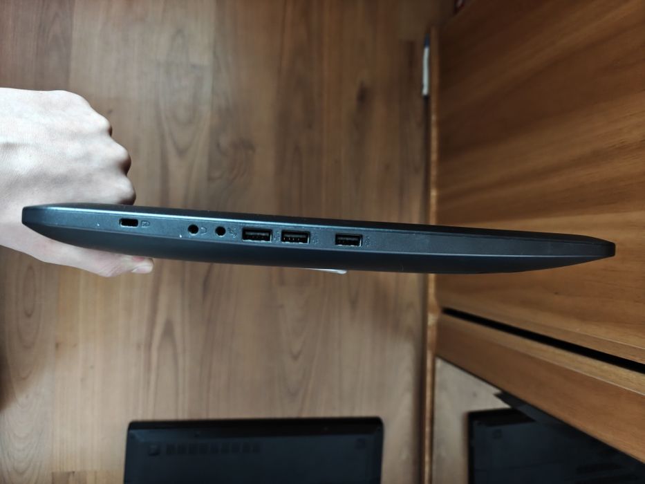 Asus all-in-one ET2040i