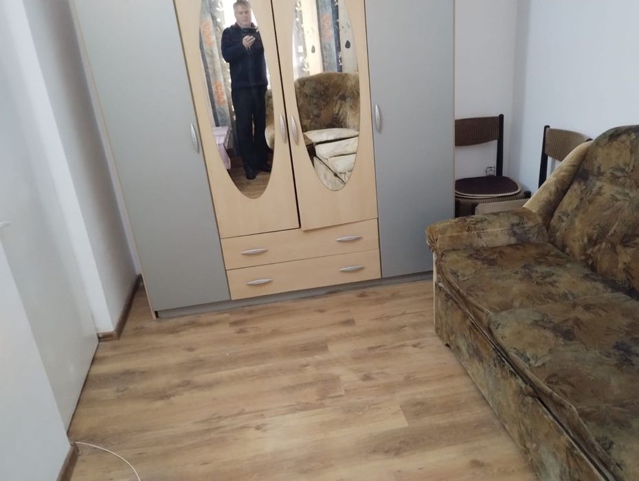 Vand garsoniera cu  o camera