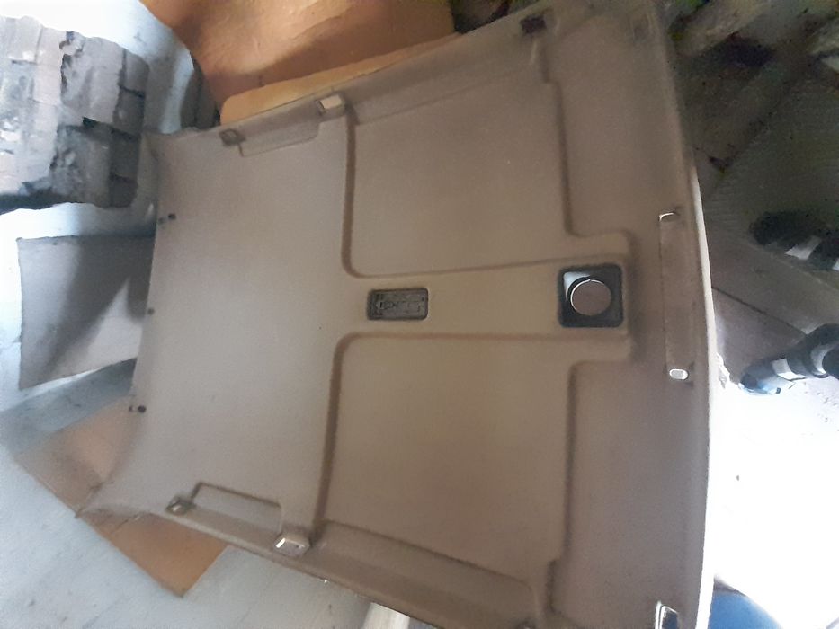 Задние сиденье 099.и потолок обшивка