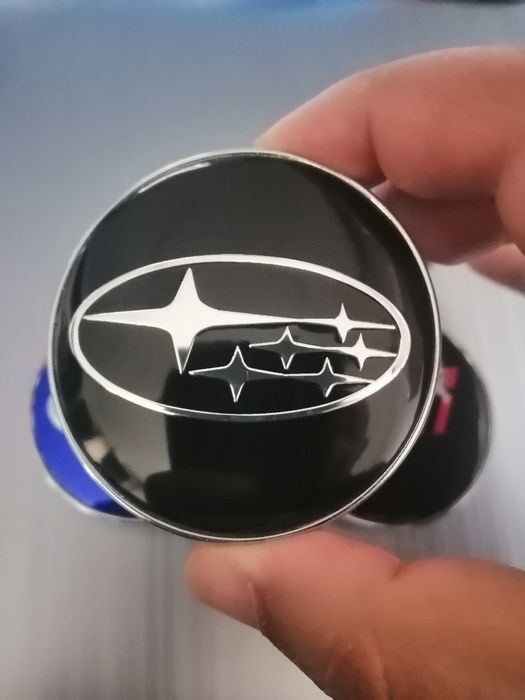 Subaru STI - set 4 capace pentru jante aliaj