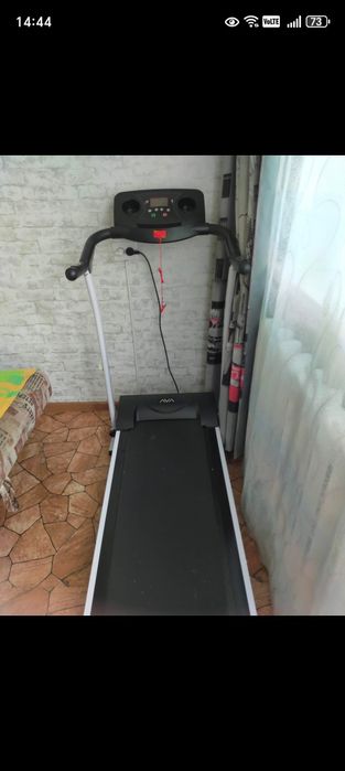 Продам срочно беговую дорожку