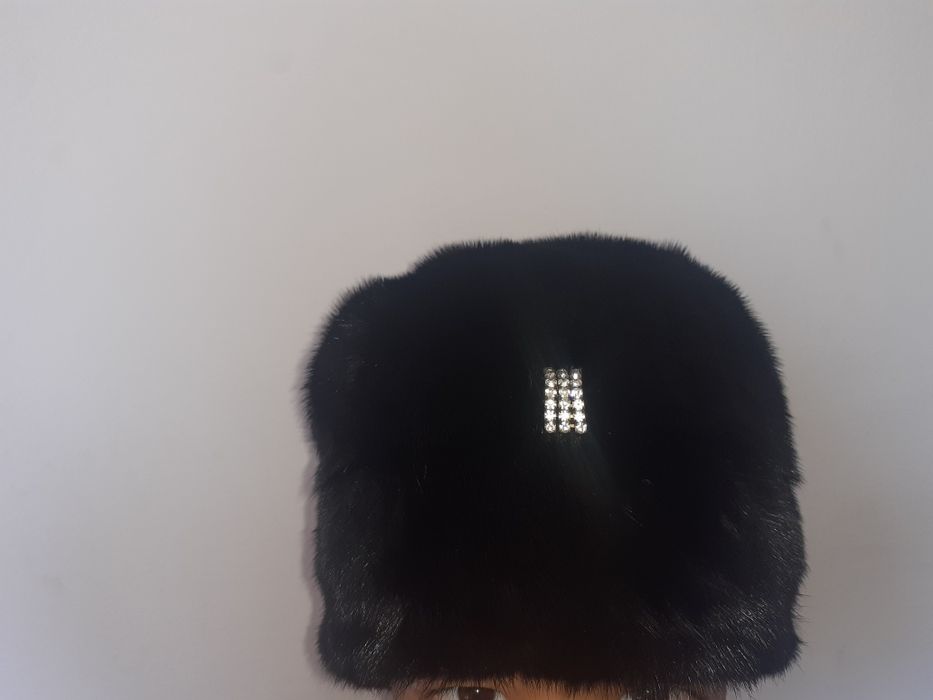 Продам норковую шапку