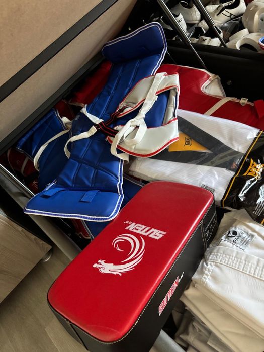 Echipament sportiv taekwondo