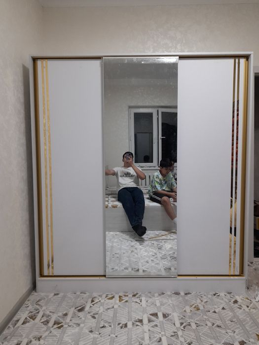 Mebelni shkaf siz izlagan narxda