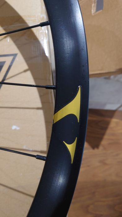 700c free hub Specialized Sirus X carbon