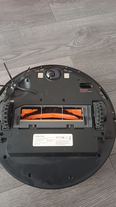 Робот прахосмукачка Roborock E4.