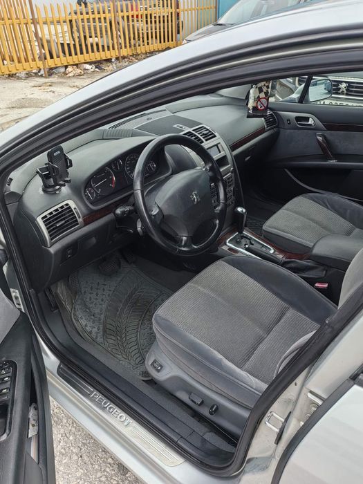 Продава се Пежо 407