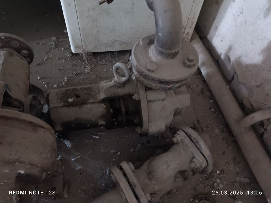 центробежный насос Лар сотилади б/у