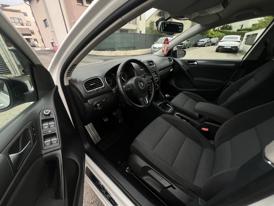 VOLKSWAGEN Golf 2012 — imagine 5