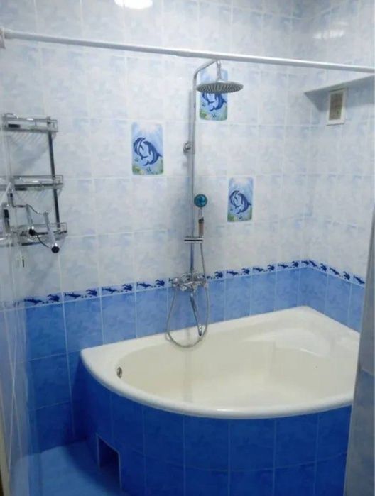 Tezda 2 xonalik 1 qavatda sotiladi