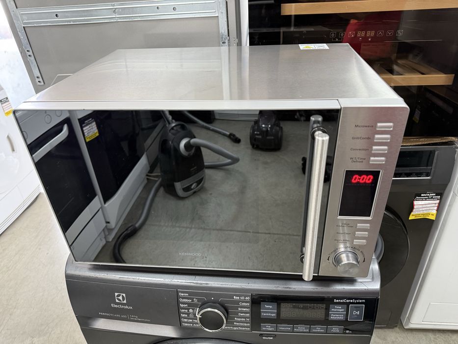 Микровълнова фурна  30литра