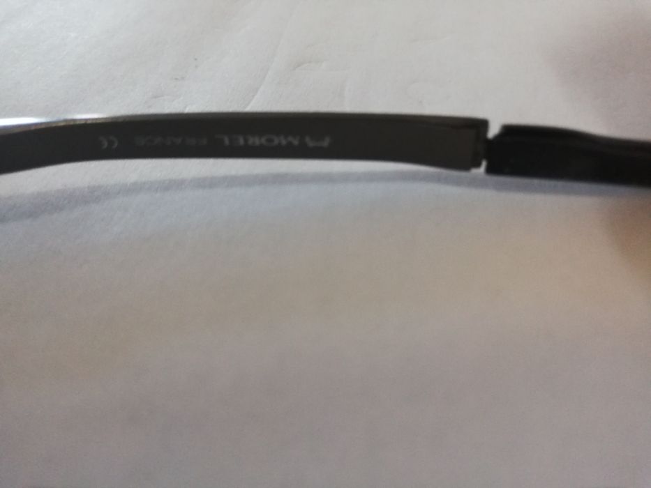 Vând ochelari de vedere