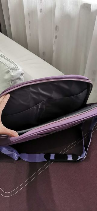 Чанта за лаптоп лилава