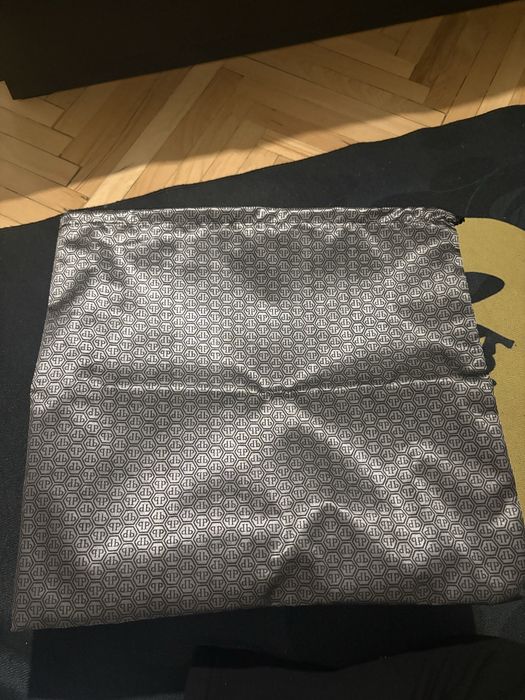 Philipp Plein Godzilla Hexagon