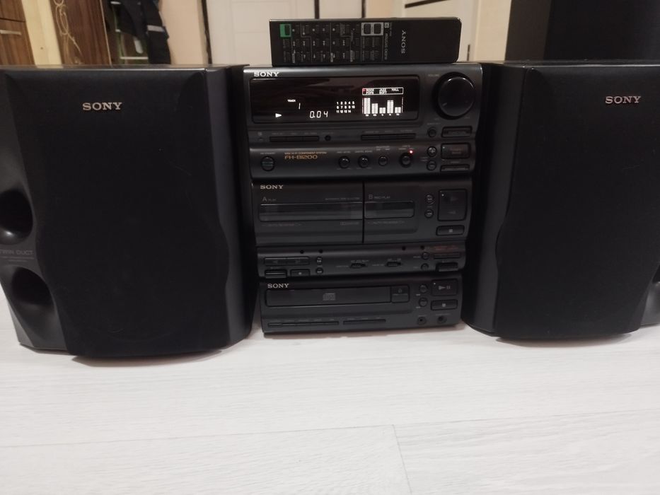 Музыкальный центр Сони