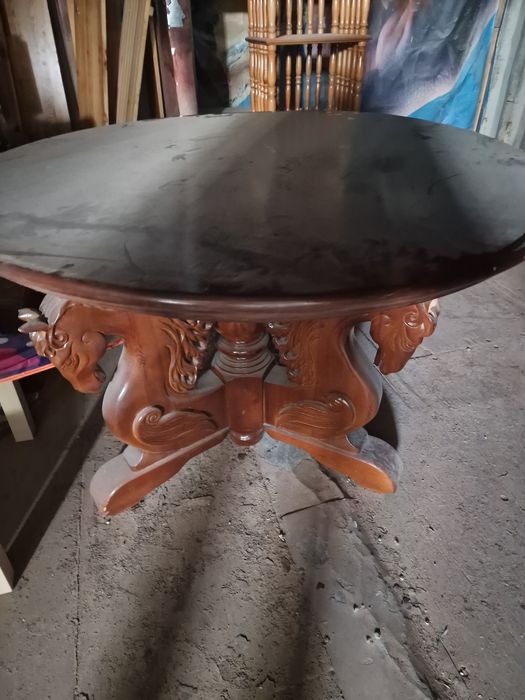 Стол из дерева ручная работа