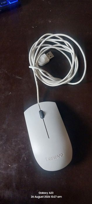 Mouse cu fir Lenovo