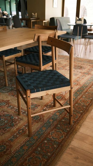 Masa Jysk & scaune Ikea
