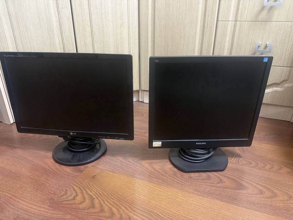 Продам мониторы LG и PHILIPS