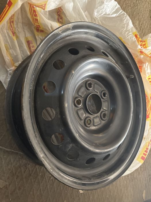 Диски на Toyota Corolla