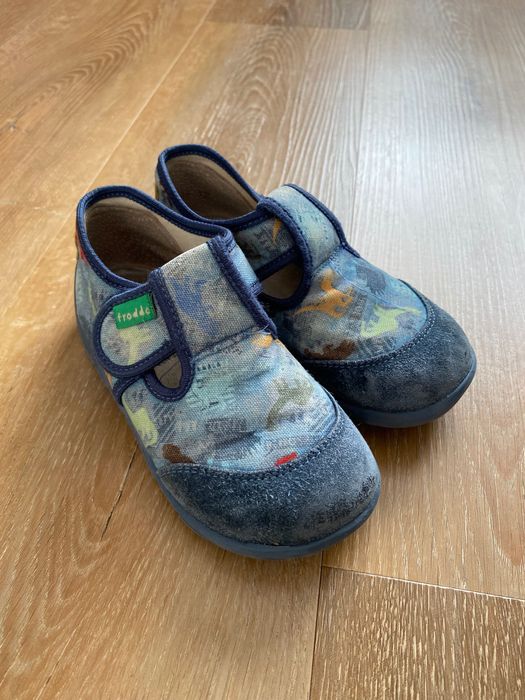 Детски пантофки за момче номер 26