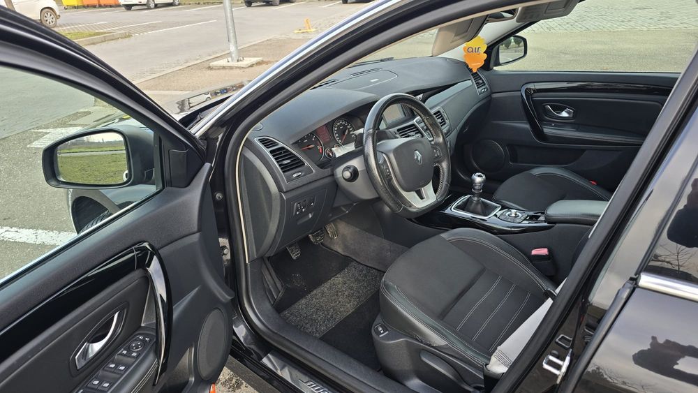 Renault Laguna Bose 3