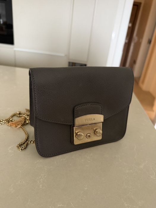 Чанта FURLA естествена кожа