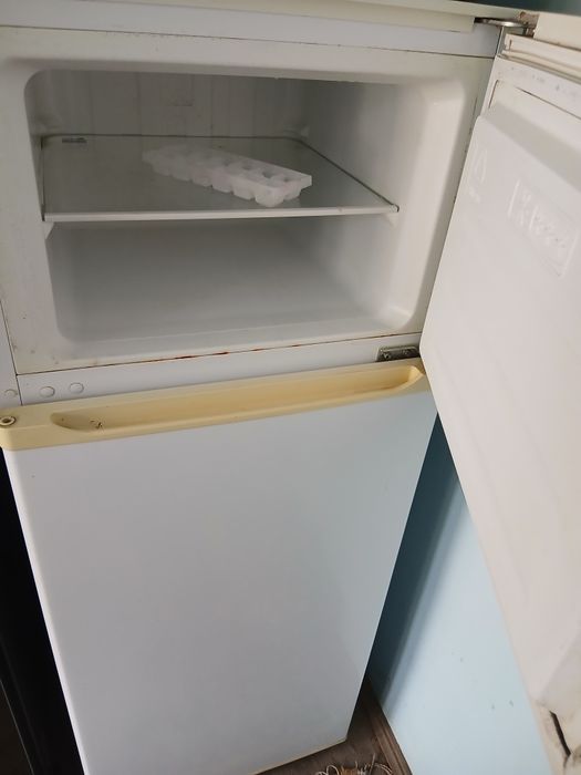 Холодилник сотаман ройсон